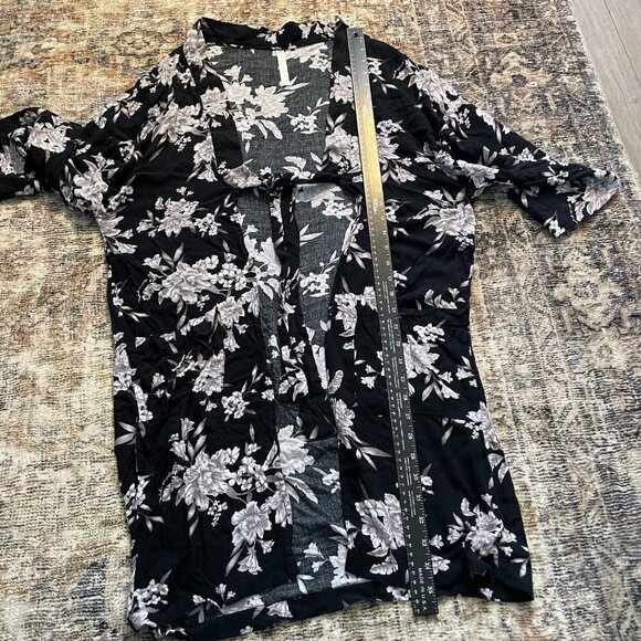 Spiritual Gangster Boho Cardigan Women One Size OS Black Floral Tie Rayon Asian - Picture 11 of 14